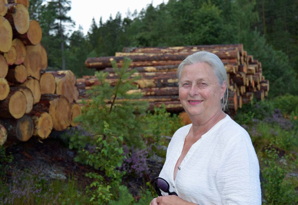 Eva arvet skog da hun var 73 Eva arvet skog da hun var 73