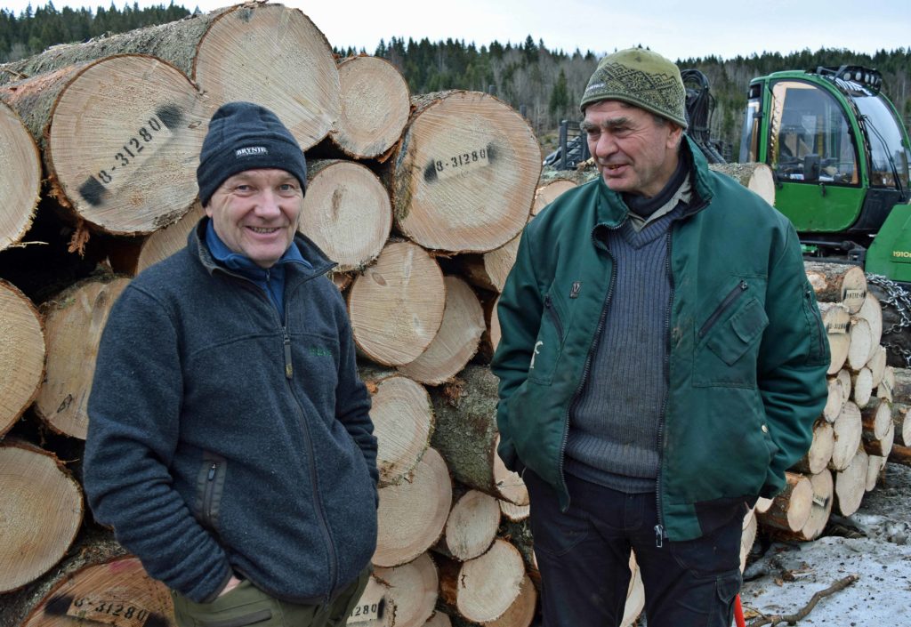 AT Skog øker sagtømmerprisen AT Skog øker sagtømmerprisen