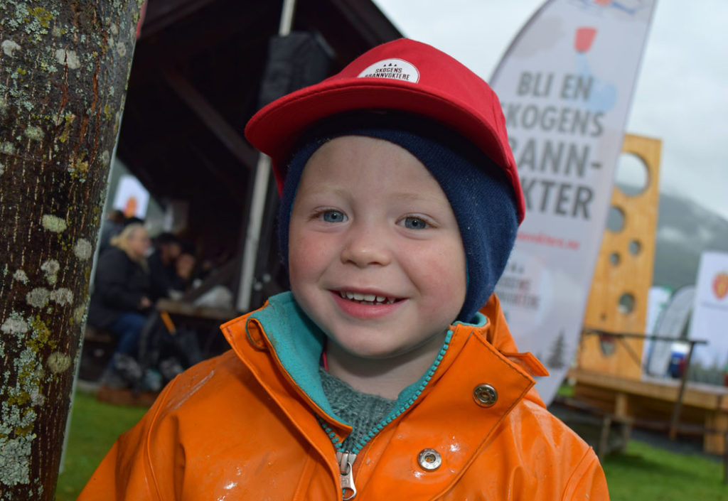 Bildekavalkade fra Dyrsku’n Bildekavalkade fra Dyrsku’n