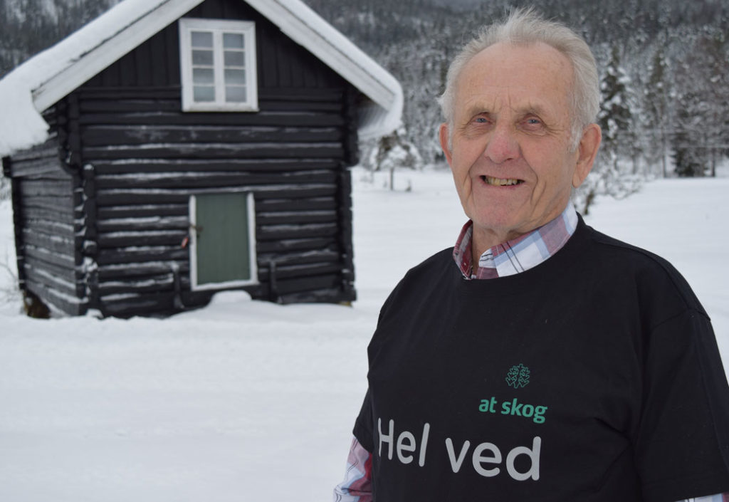 Jon Bjørn er andelseier på 60. året Jon Bjørn er andelseier på 60. året